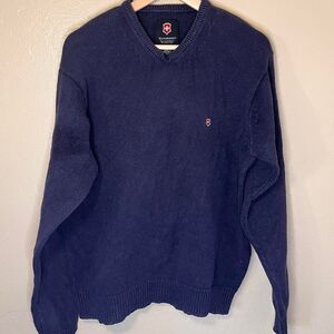Victorinox Men's Navy and Blue Jumper